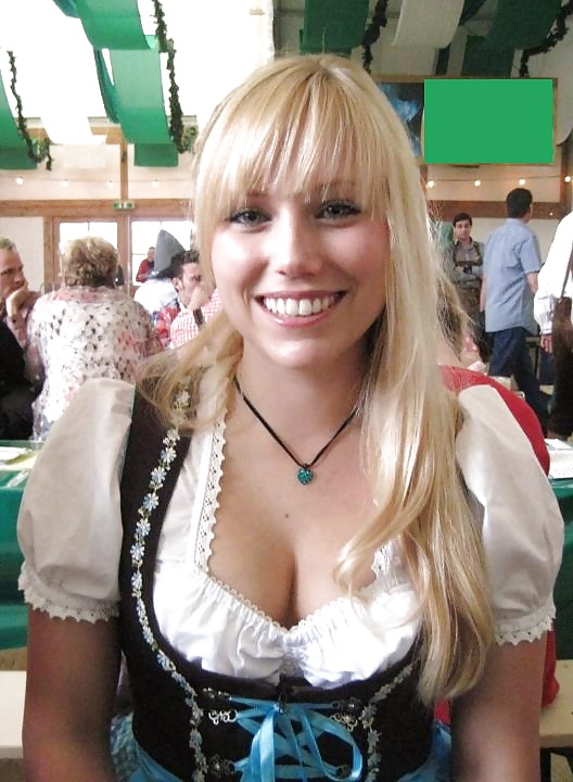 ¿Qué harían, con estas putas dirndl?
 #16382014