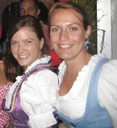 Cosa farebbero con queste puttane in dirndl?
 #16382157