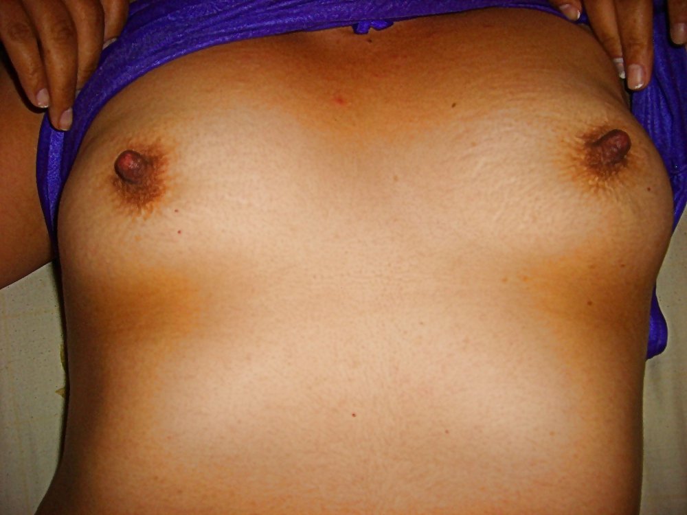 Solo tetas
 #21220615