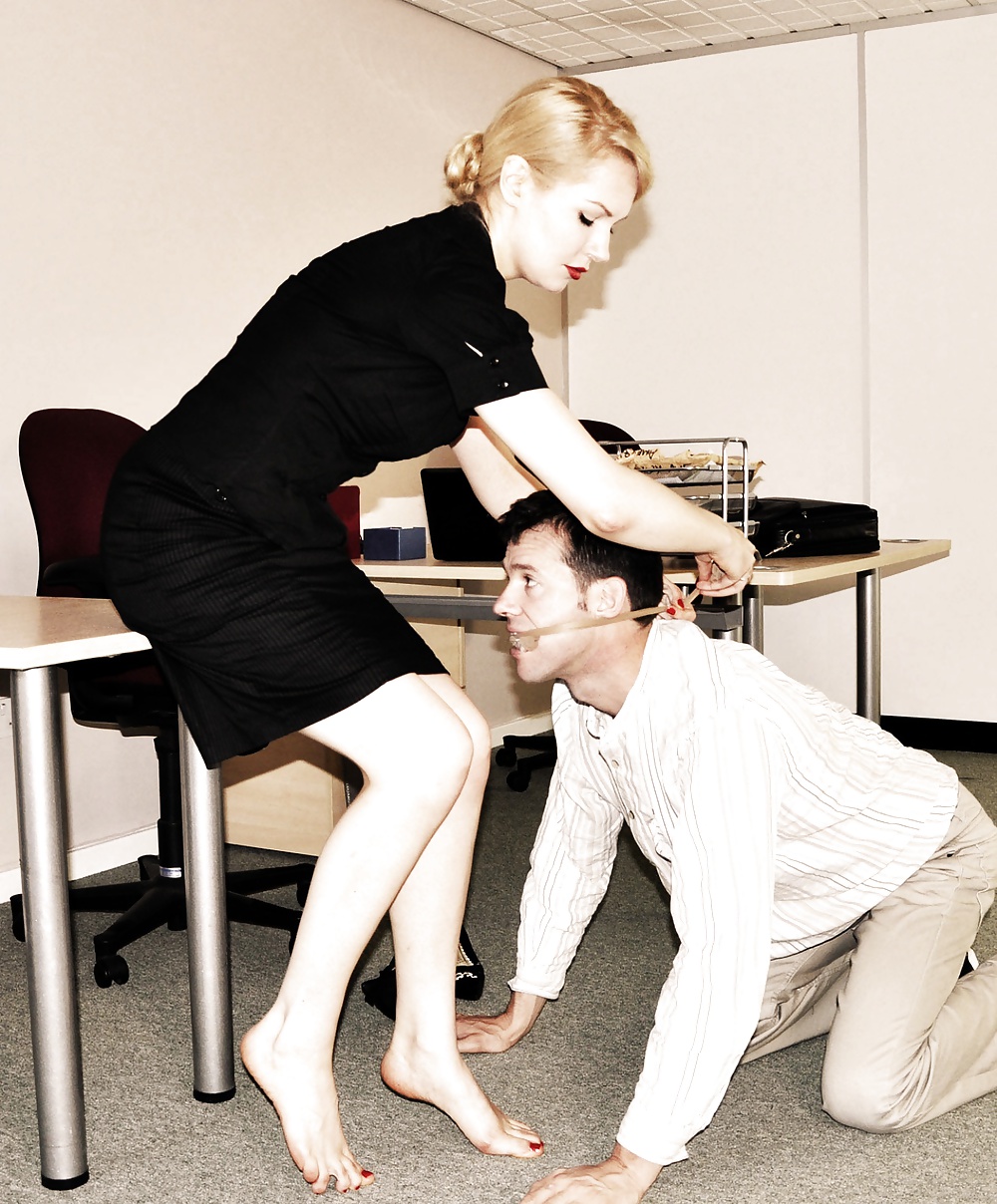 Die neue Kollegin #4331287