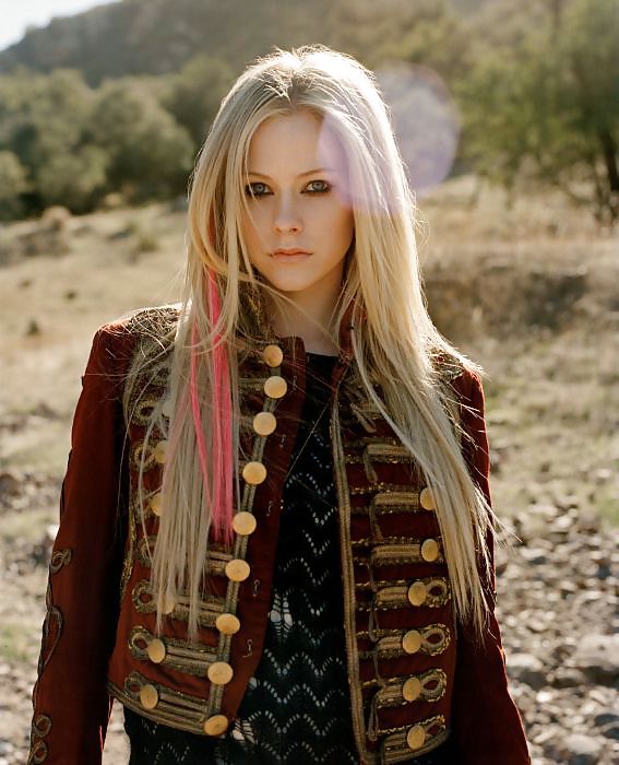 Avril Lavigne #12259230