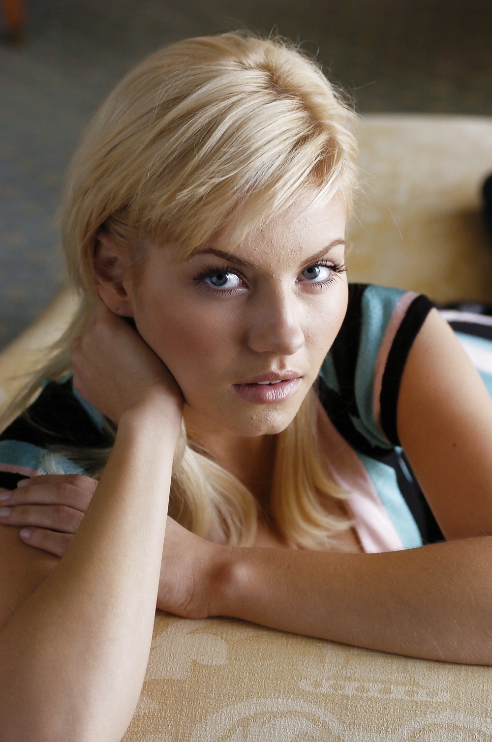 Elisha Cuthbert 2 #17604895
