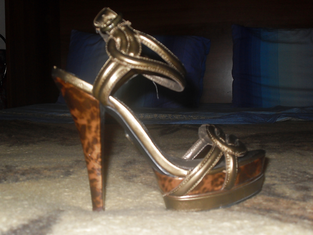 Sexy bronze platform sandals... #11928721