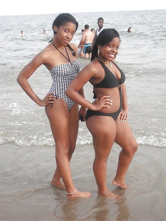 Young Women With Huge Thighs #3523252