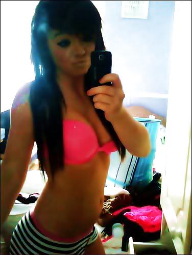 Autofoto enviada por fans
 #22768651