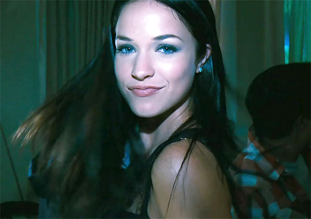 Alexis knapp
 #18310981