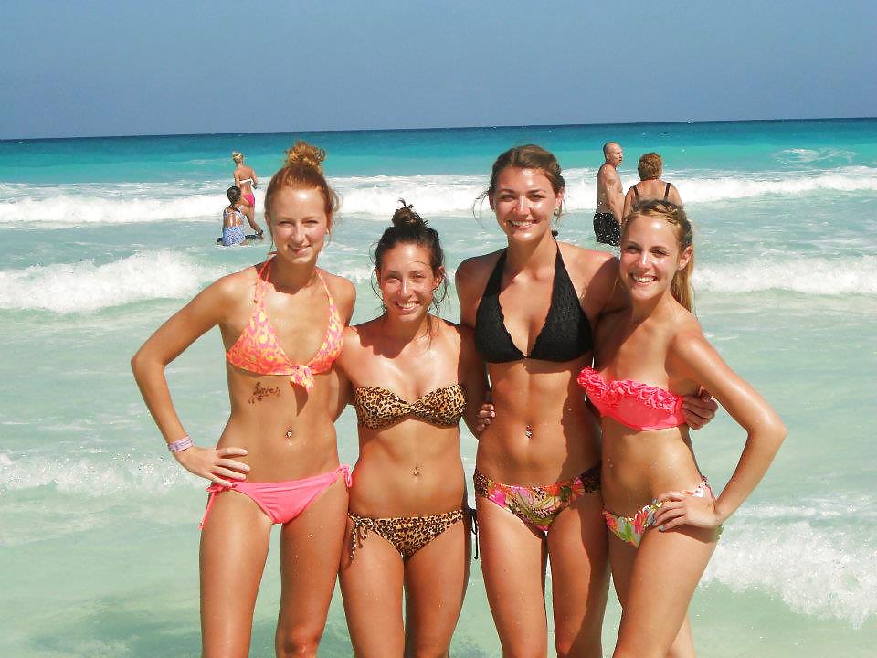 Comment Your fantasy about these bikini TEENS 9 #14791897