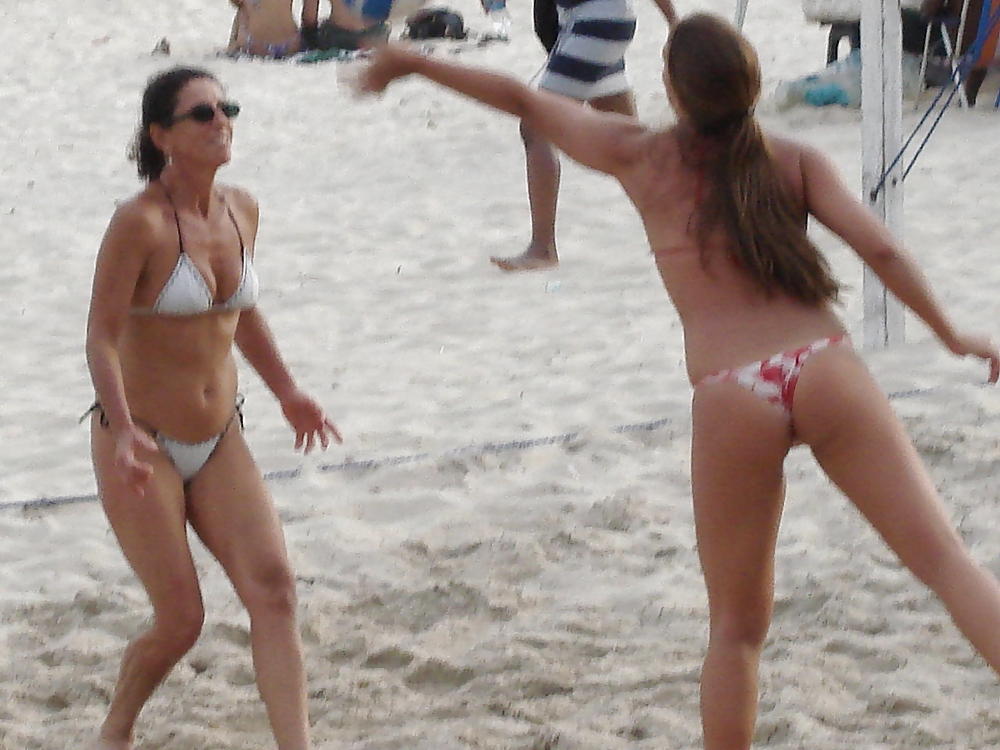 Filles De Beach Volley #240101