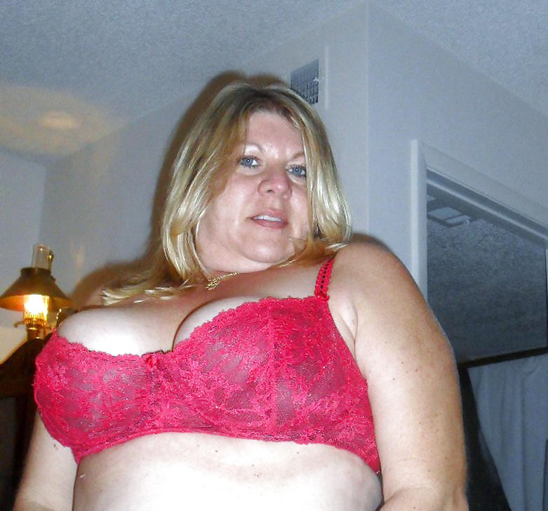 Plump MILF Major other Marie Bra and Panties #9373358
