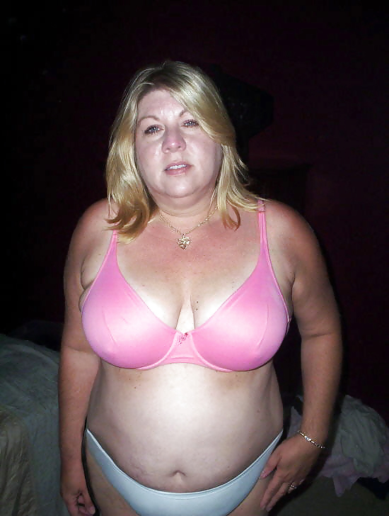 Chubby MILF Wife Marie Bra and Panties #9373592