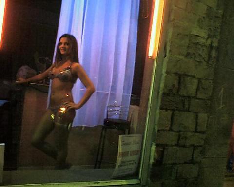 Prostituta de ventana, putas en vitrina
 #17805024
