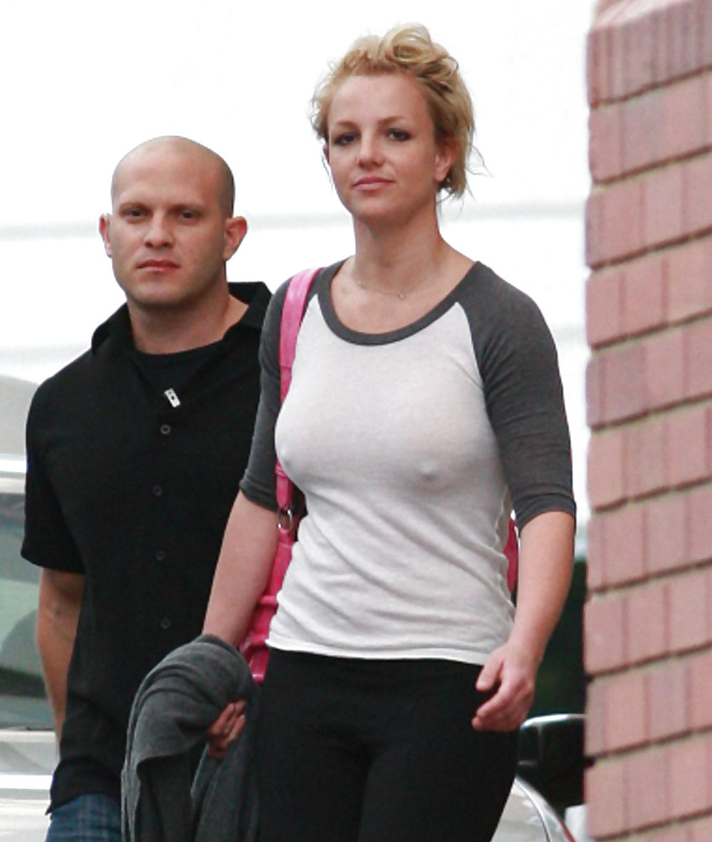 Briteny Spears pokies #2070360