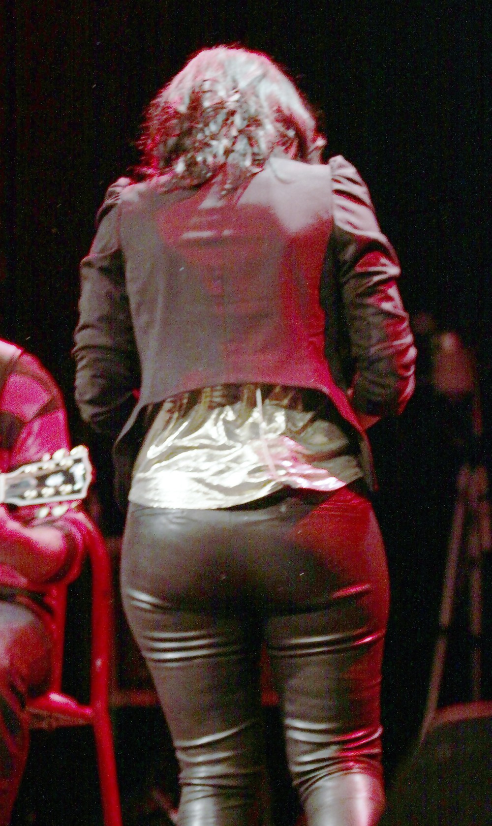 Nelly Furtado - One of the best asses ever =D #5486462