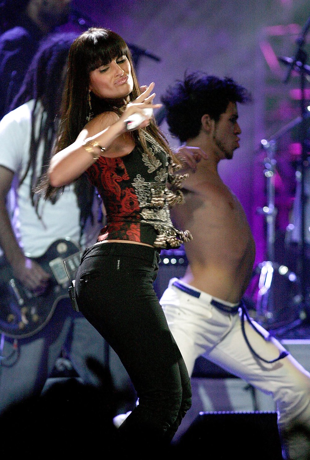 Nelly Furtado - One of the best asses ever =D #5486518