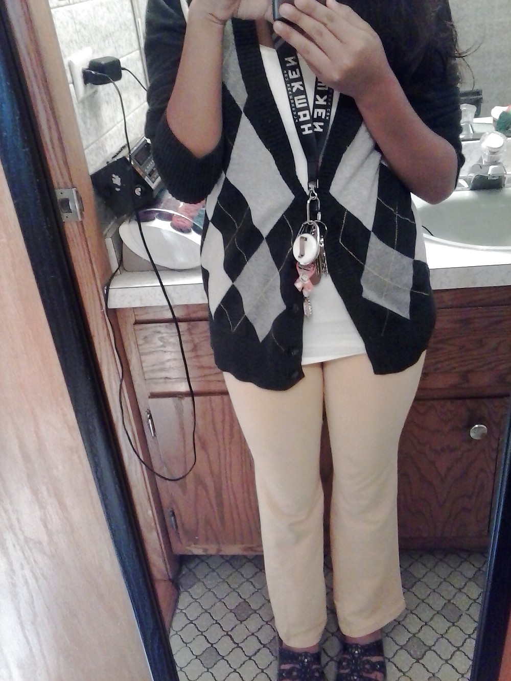 How do i look? #19818718