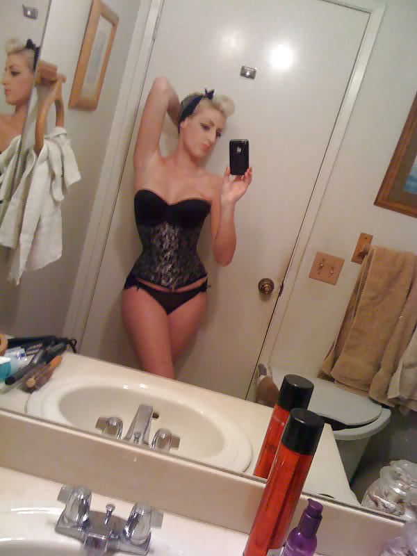 Selfshot hottie no 45
 #14577166