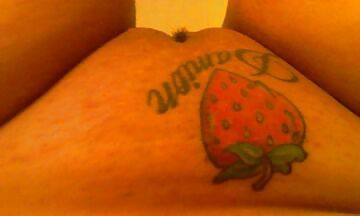 Strawberry Pussy #16490732