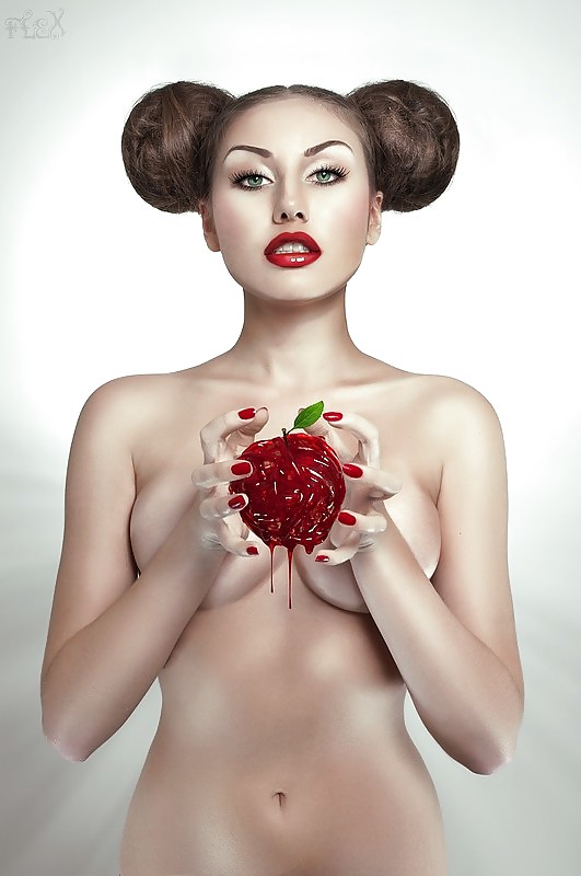 Amorous Erotiquement 9