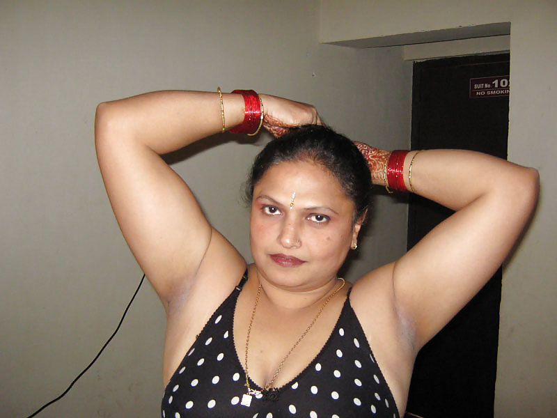 Indian Aunty 98 #16625901