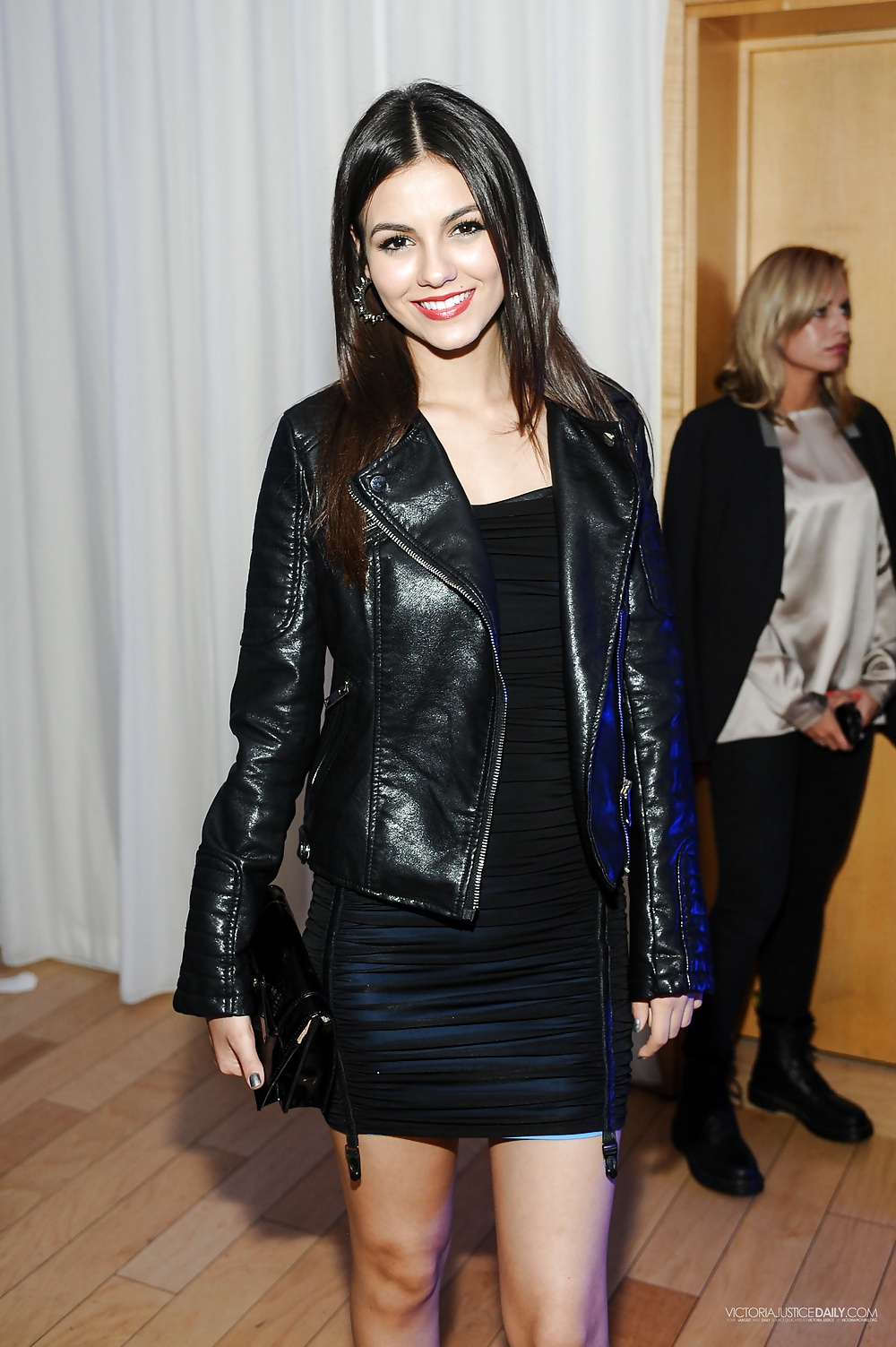 Victoria Justice- 13 #15584205