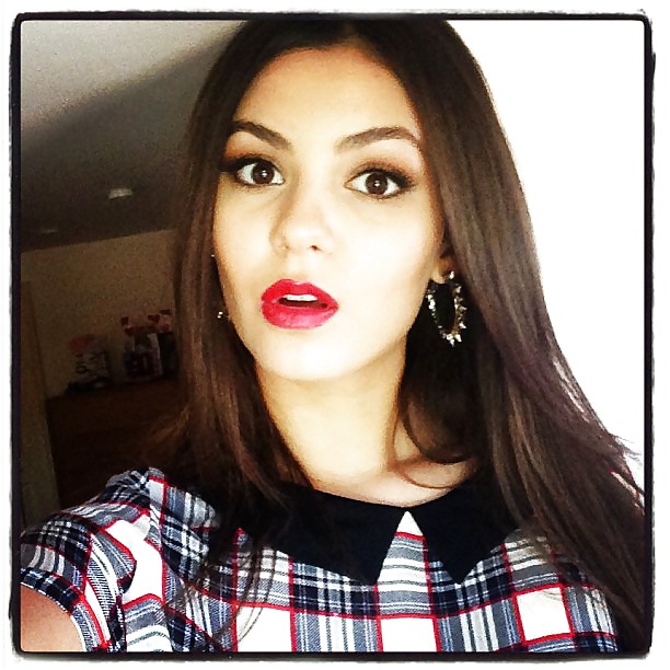 Victoria Justice- 13 #15585811