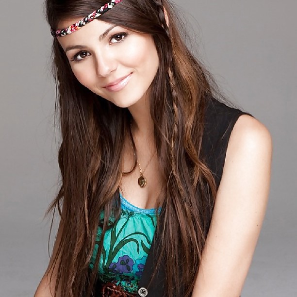 Victoria Justice- 13 #15585866