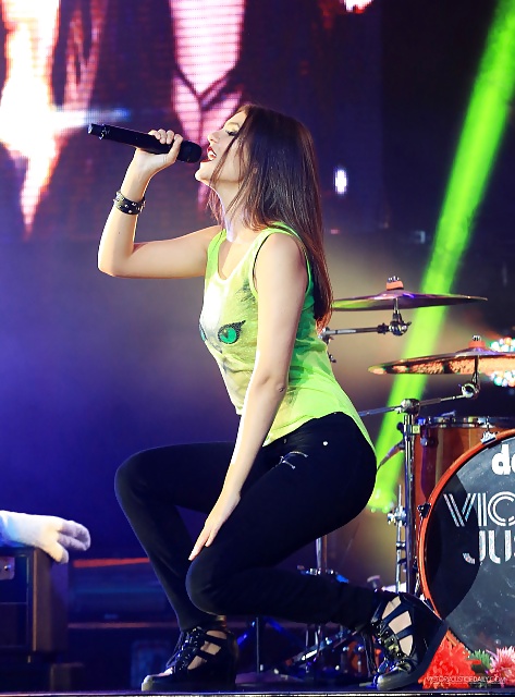 Victoria Justice- 13 #15585981