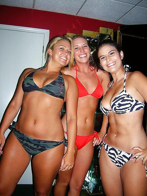 SEXY FACEBOOK CHICKS #9710460