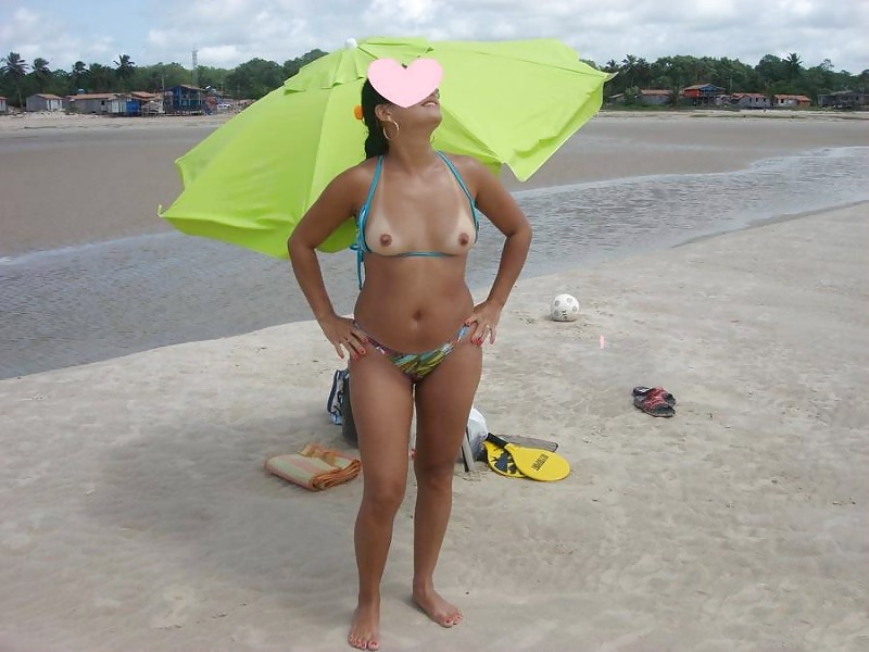 Bitch in the Beach (Puta na Praia) #18044867