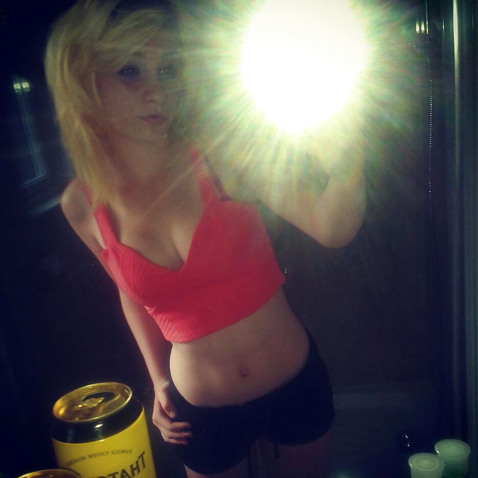 Nice skinny blonde facebook slut self shot #21948735