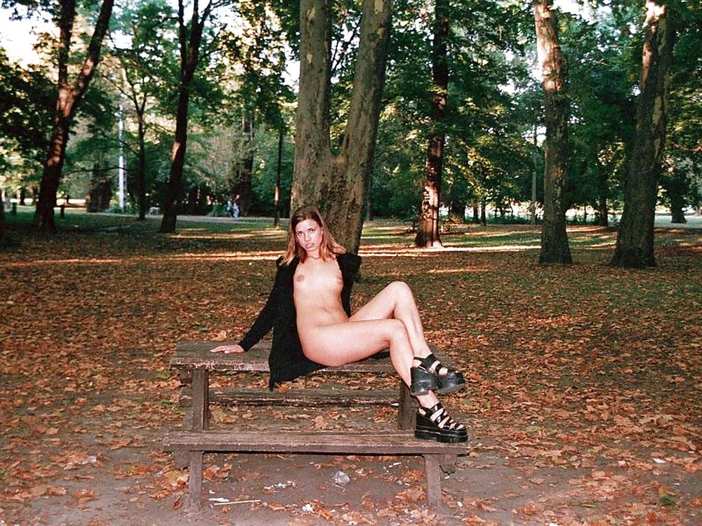 NOEMI - FLASHING IN PUBLIC #9064353