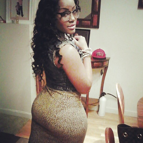 I see booty...I see booty #10650270