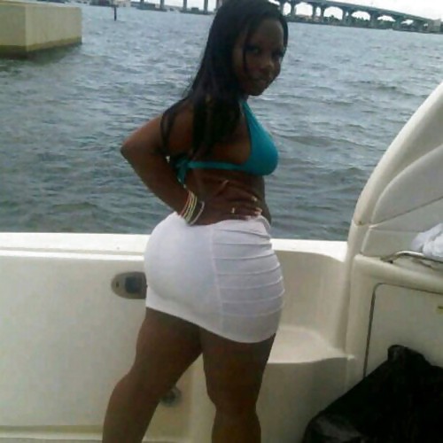 Veo botín...veo botín
 #10650381