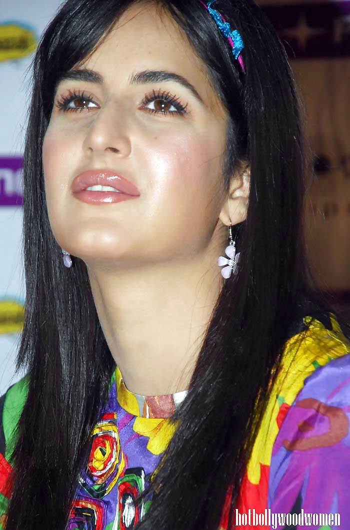 Some Sexy Expressions And Pics #3811507