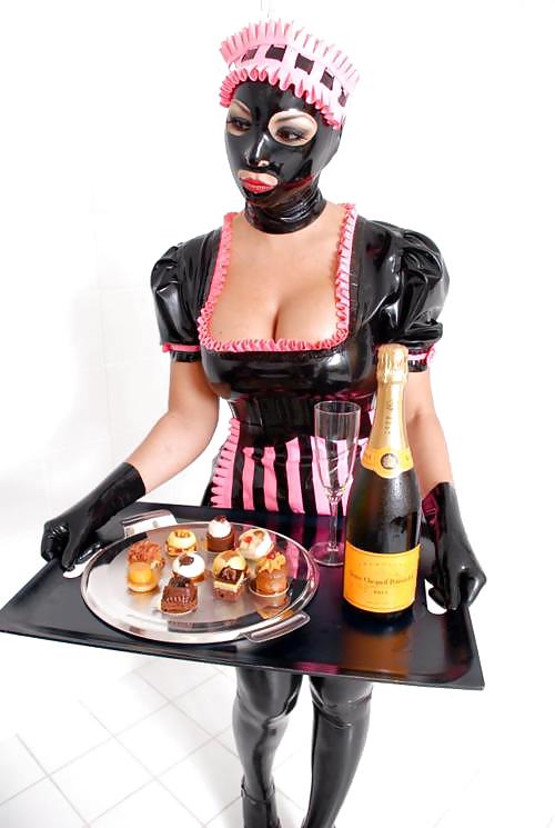 Fetisch-Puppen (Zofe, Latex, Uniform) #17751587