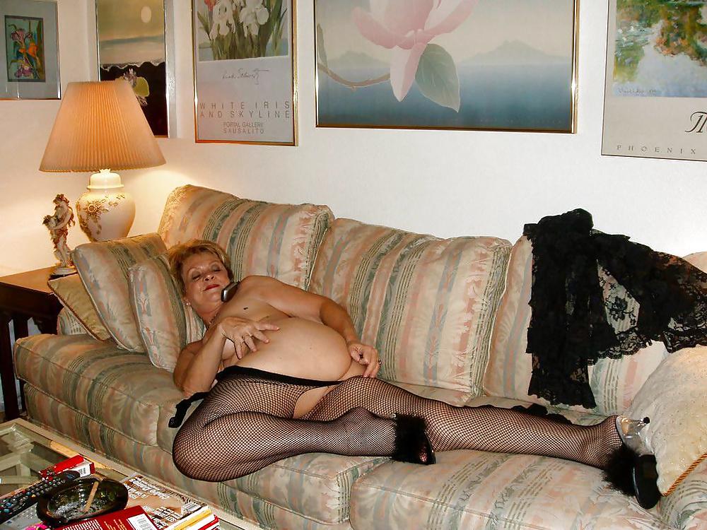 Halina 53
 #19982629