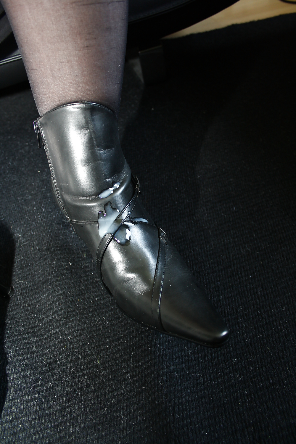 Earlier Lady- pussy xxl #9947801