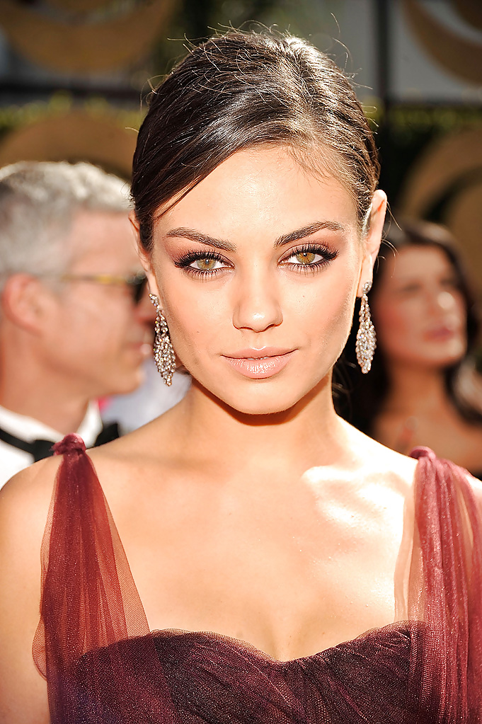 Mila kunis
 #18666732