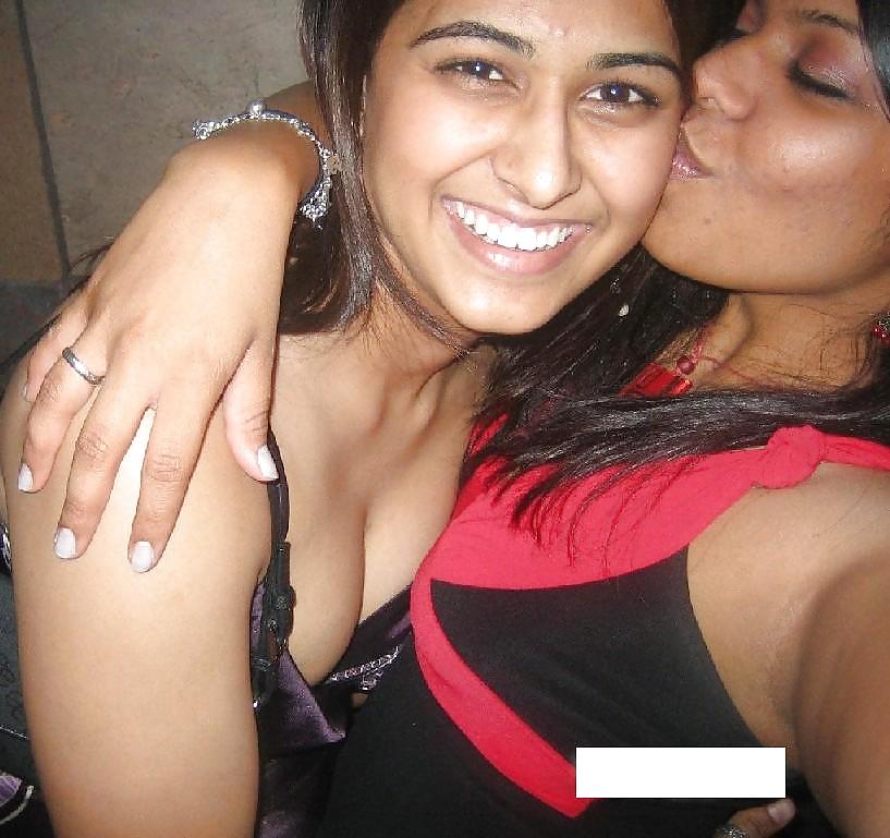 Lesbiche indiane
 #2844166