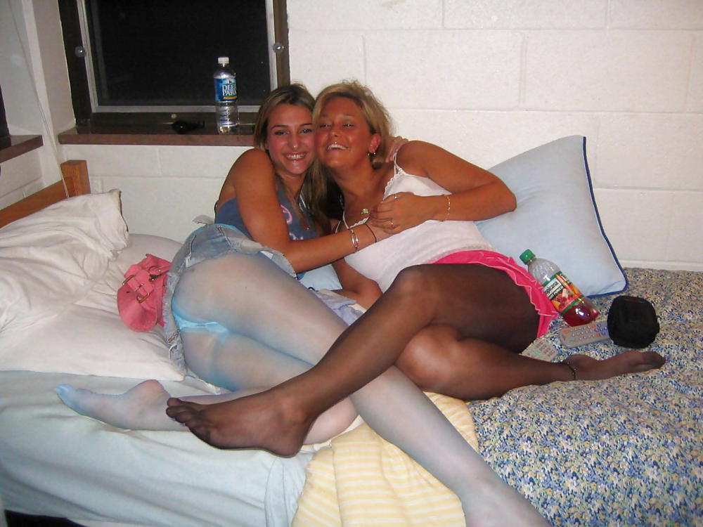 Nylons 3 #18780481