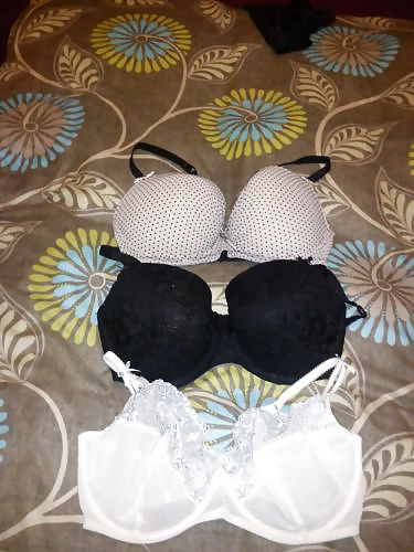 Reggiseni grandi in tanti
 #9534923