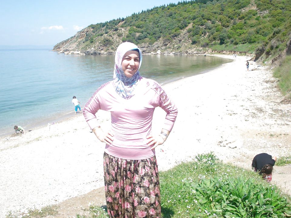 Hijab Arab Turc, Turban Portant Brousse Asiatique #11320525