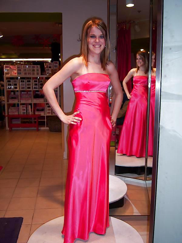 Single woman in Prom dress