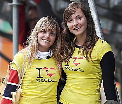 Hot Fußball Babes # 2 #20140701