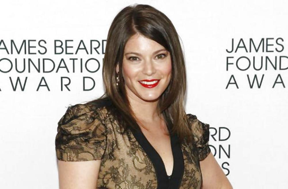 Vamos a masturbarnos sobre ... gail simmons (co-presentadora de top chef)
 #14746353