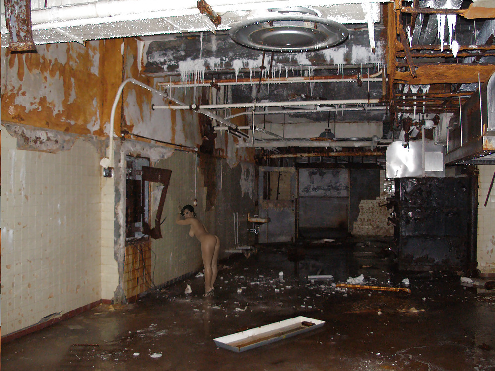 Abandoned #3414075