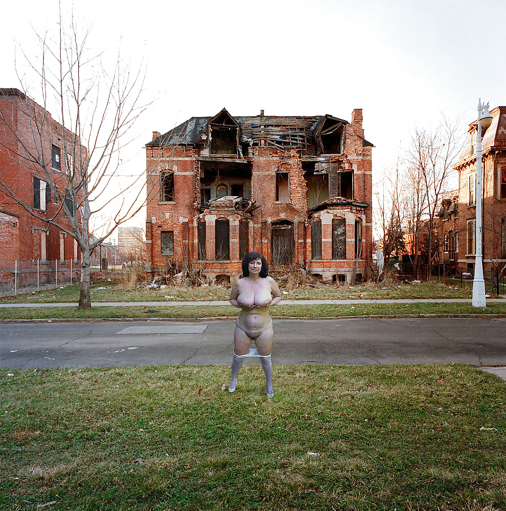 Abandoned #3414185