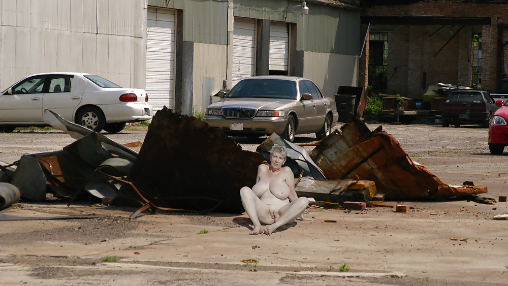 Abandoned #3414221
