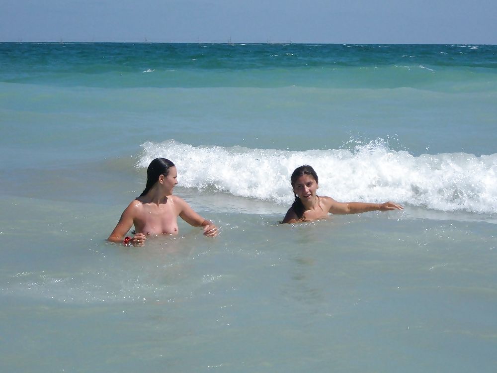 Nudist Beach Teens #1578881