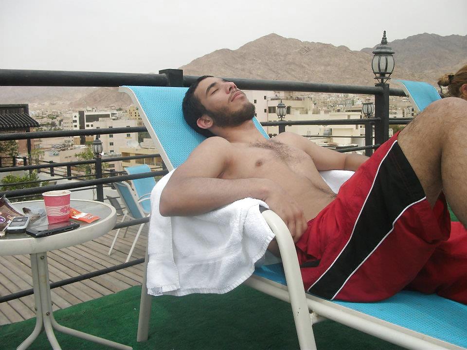 私 ....!
 #17387560